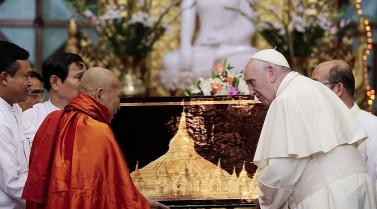 Đức Thánh Cha thăm Đức Tăng Thống Phật Giáo và Bệnh Viện Thánh Loius Bangkok