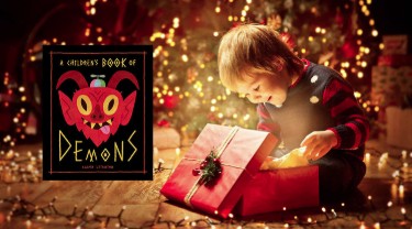 Hiệp hội trừ quỷ quốc tế cảnh báo về một món quà Giáng Sinh khốn nạn nhất dành cho trẻ em