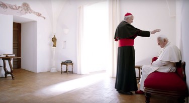 Giám mục Hoa Kỳ: Bộ phim The Two Popes là một bức tranh biếm họa bôi bác Đức Bênêđíctô thứ 16