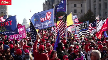Biểu tình khổng lồ ủng hộ Tổng thống Trump, chống gian lận bầu cử tại thủ đô Washington DC