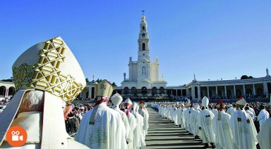 Những nghi thức cảm động kỷ niệm 102 năm Đức Mẹ Fatima